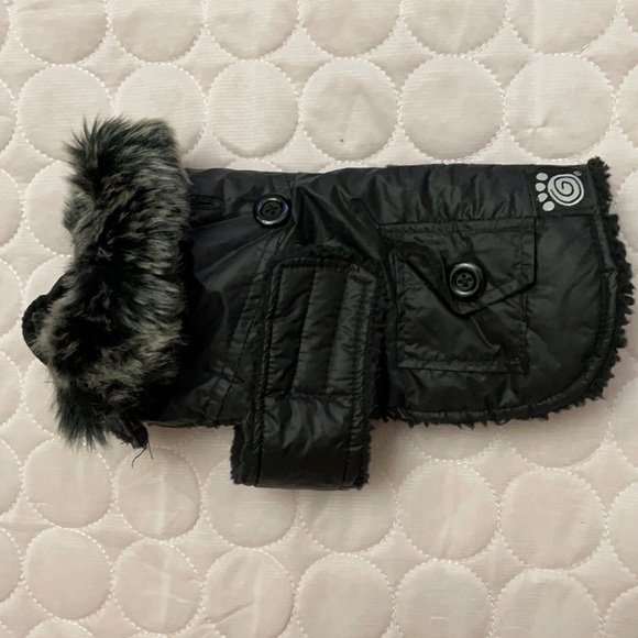 Petrageous Designs Other - PETRAGEOUS DESIGNS vest jacket extra small